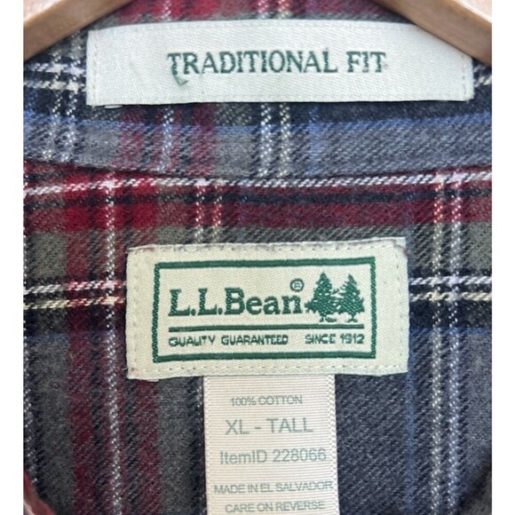 LL Bean Red Stewart Scotch Plaid Flannel Long Sleeve Button Up Traditional Fit - Picture 8 of 9